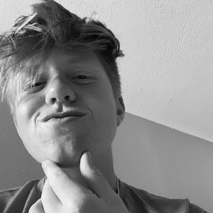 Meet your Posher, Ethan